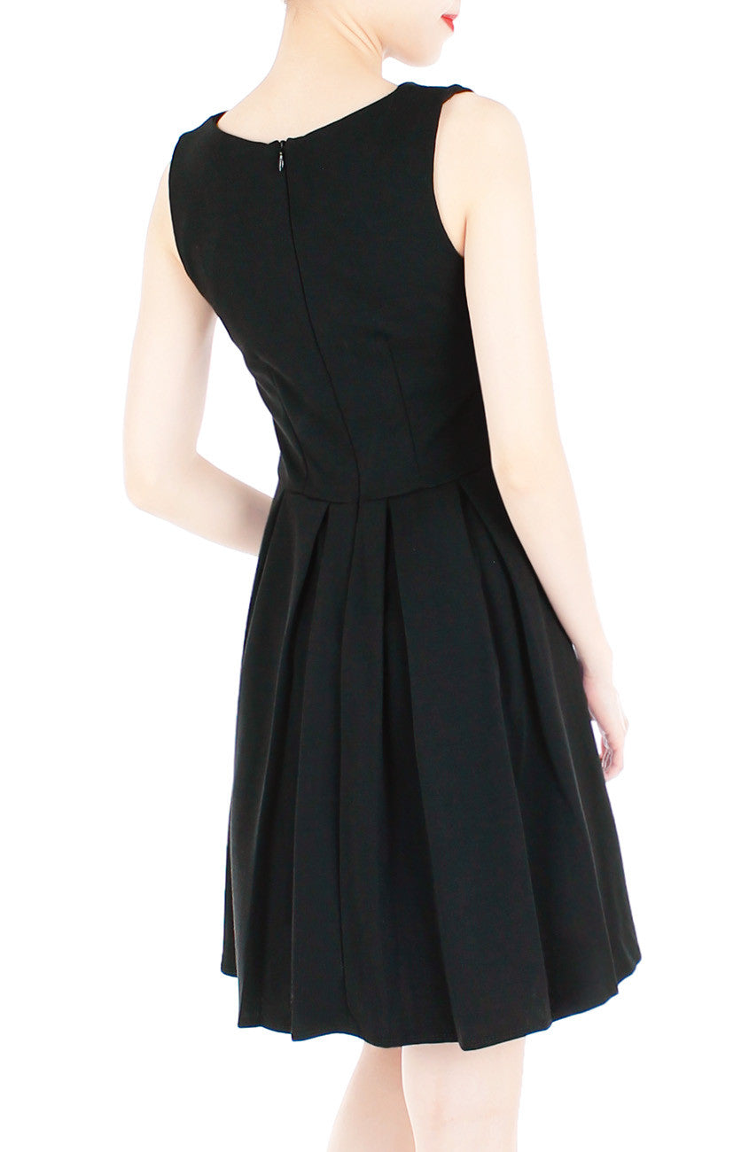 ‘Audrey Hepburn’ PETITE Flare Dress - Noir Black