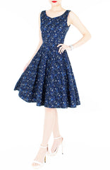 Delicate Kinmokusei Flare Midi Dress - Blue