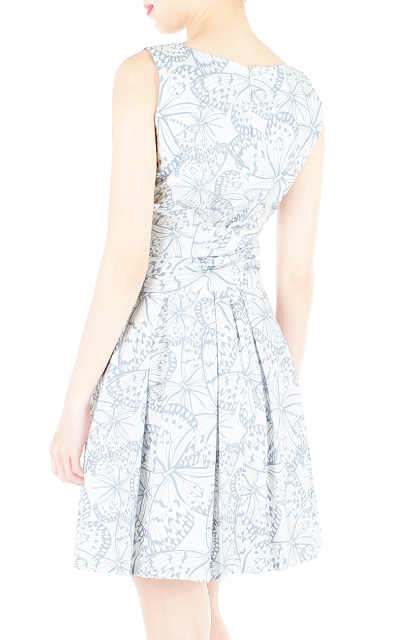 Fluttering Romance Flare Dress with Wide Belt - Dove Grey