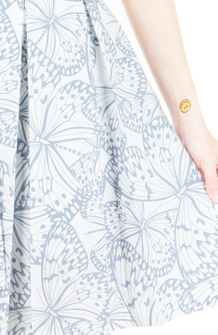 Fluttering Romance Flare Dress with Wide Belt - Dove Grey