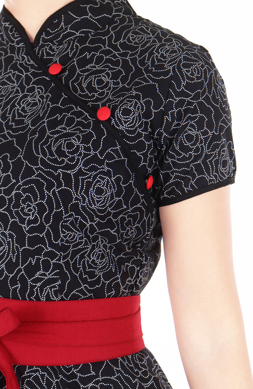 Lady Aristocrat Cheongsam in Noir Rose