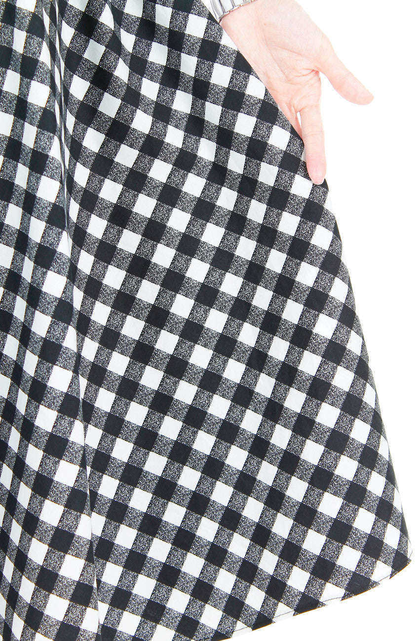 Pin-up Queen in Gingham Flare Midi Dress (Longer Length)