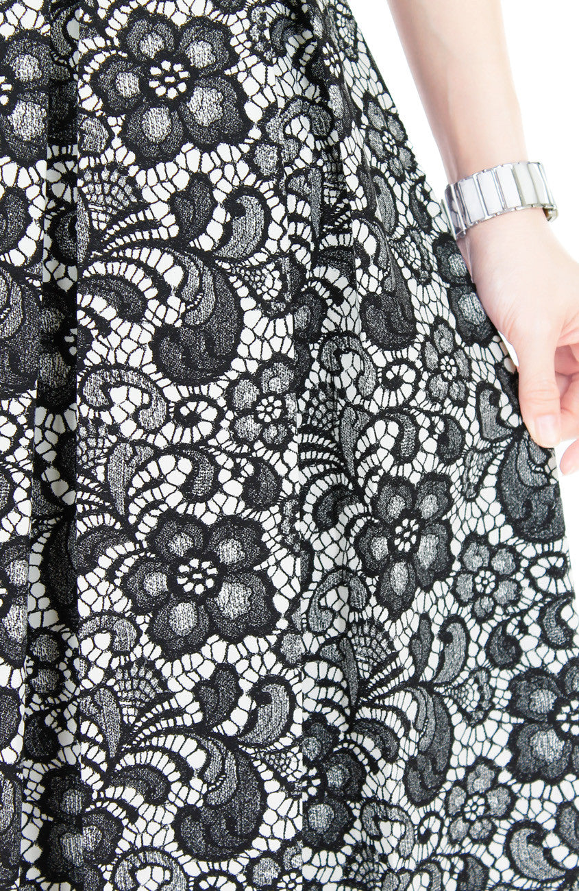 Sophisticated Specialty Lace Flare Maxi Dress - Black