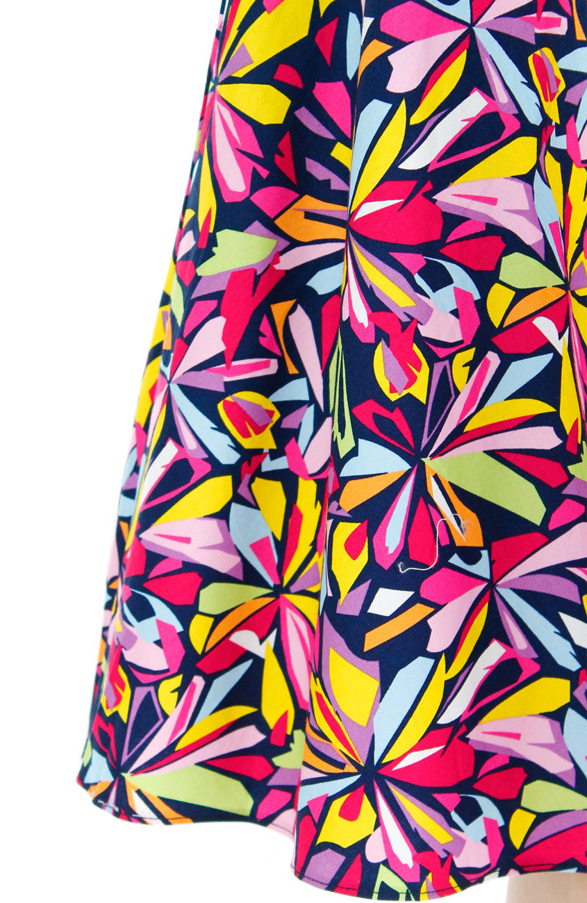 Resplendent Kaleidoscope Flare Midi Dress - Red