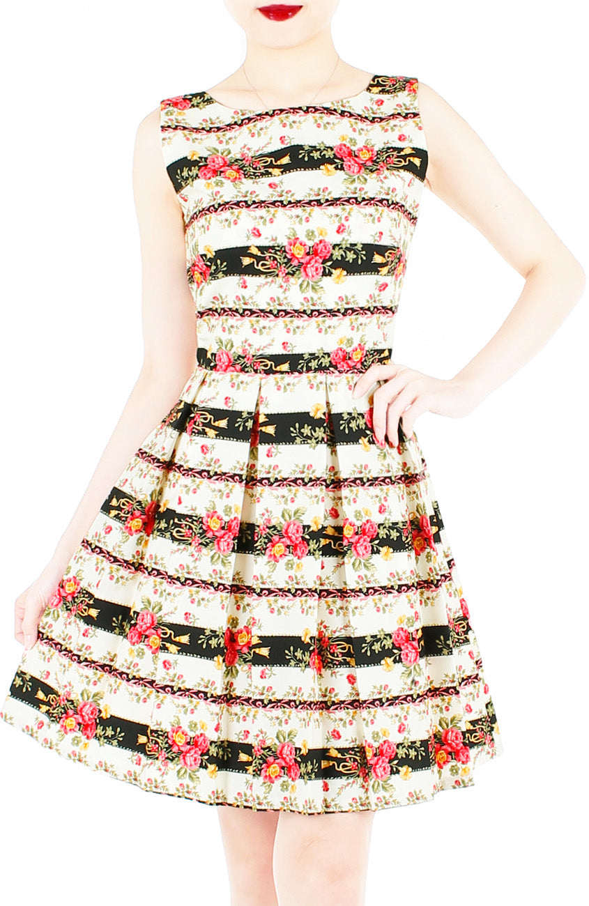 Romantic Baroque Roses Flare Dress - Red Rose