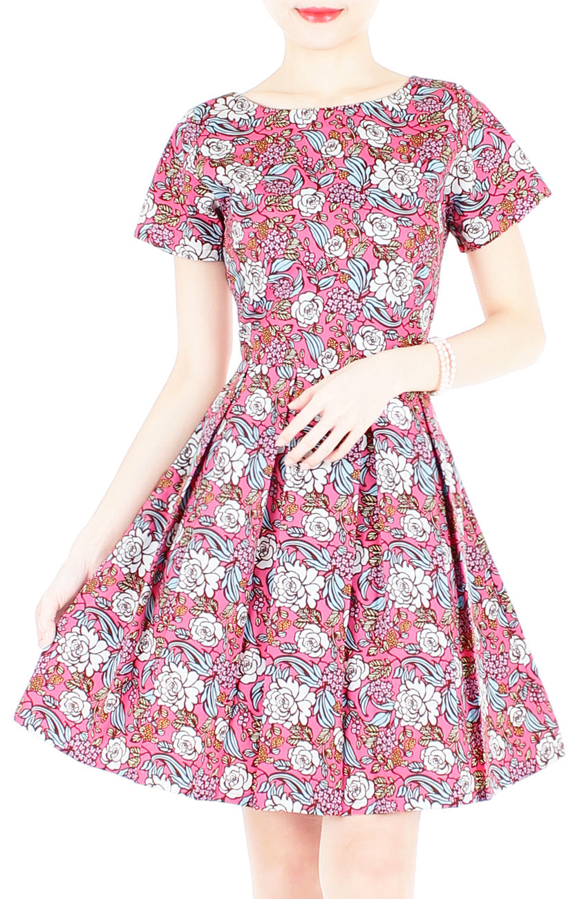 Rose & Radiance Flare Dress with Short Sleeves - Pink