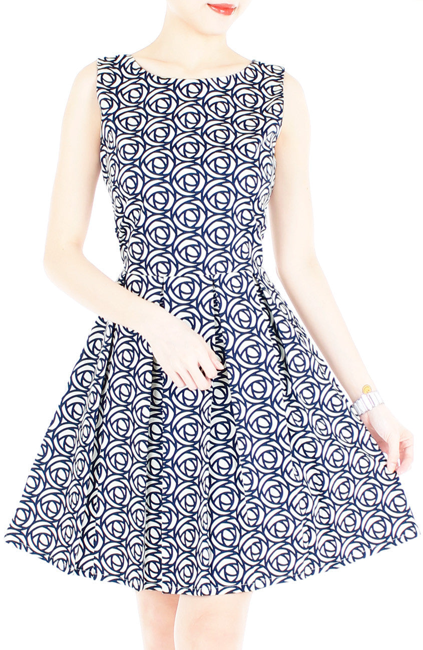 Roses Rendezvous Flare Dress - White
