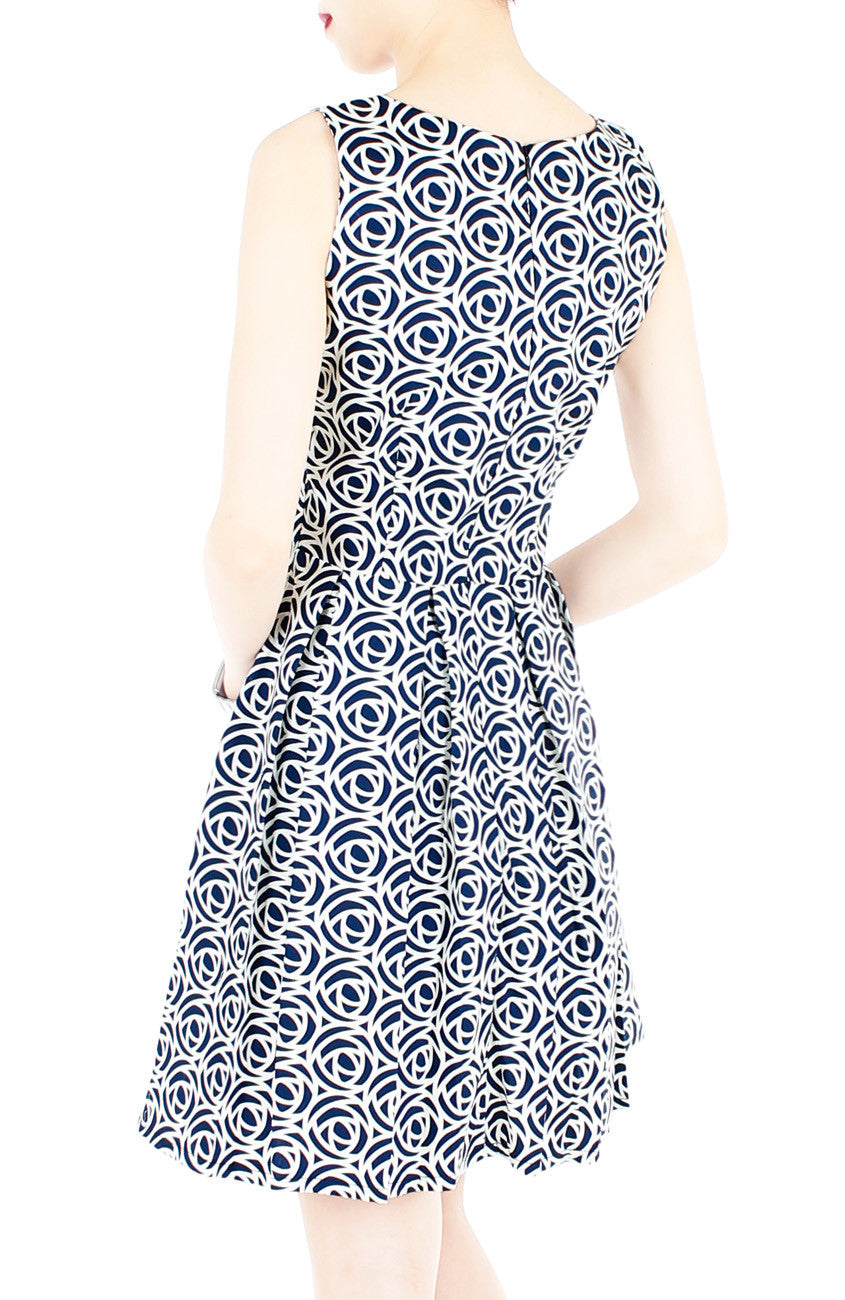 Roses Rendezvous Flare Dress - Oxford Blue