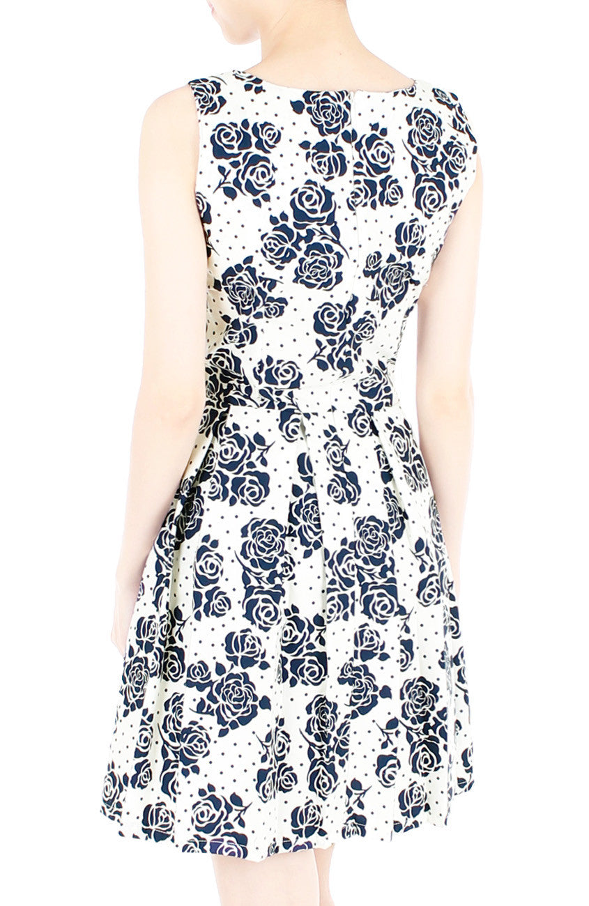 Steal The Rose Show Flare Dress - White