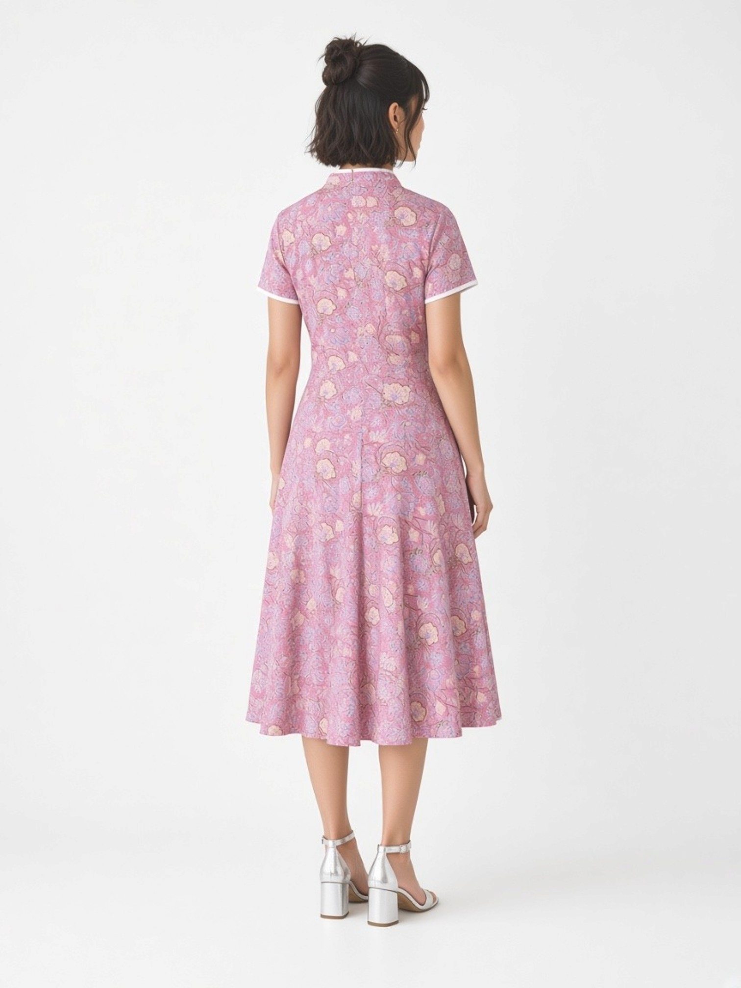 Legacy Lotus Batik Cheongsam - Pink