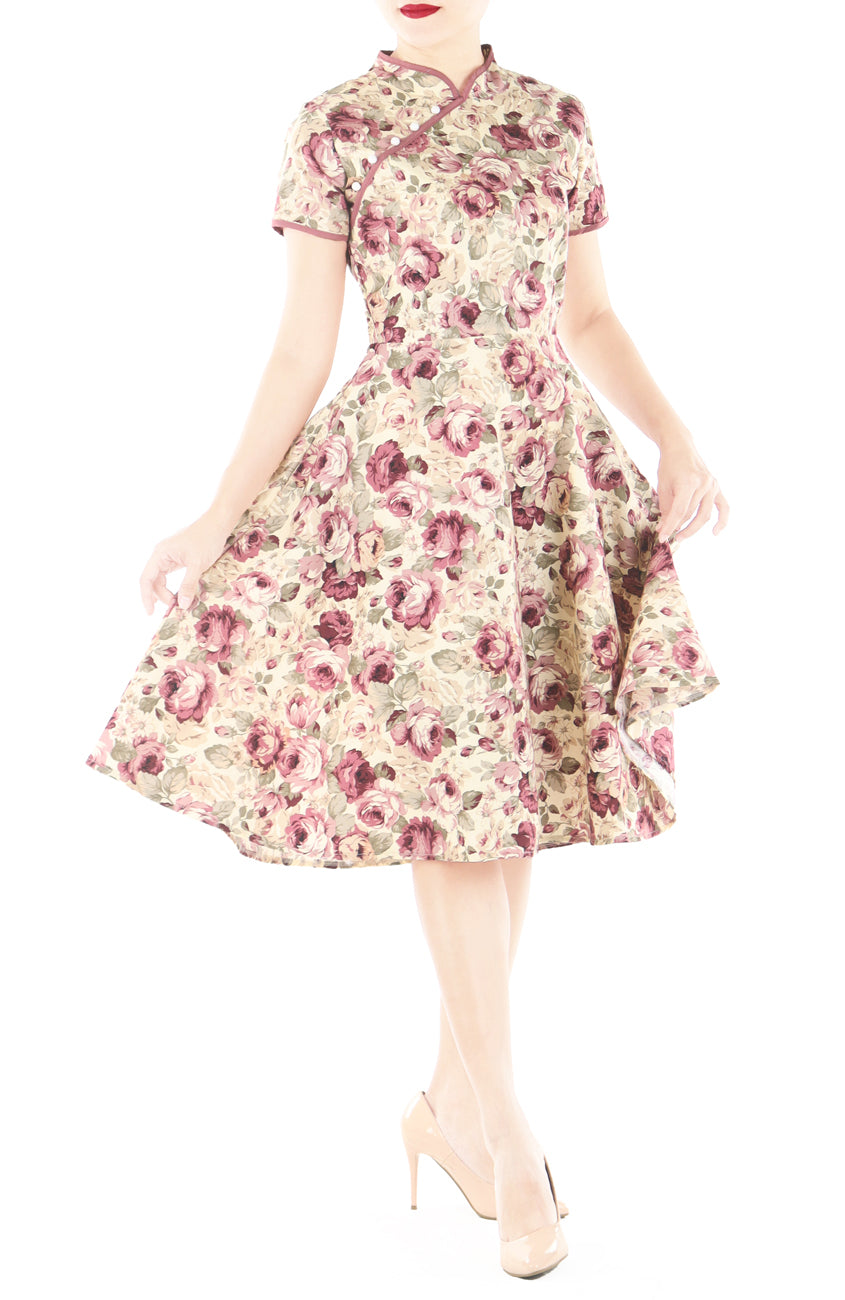 Nostalgic Hong Kong Cinema Cheongsam with Pearl Buttons