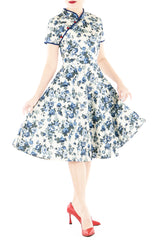 Porcelain Chinoiserie Cheongsam