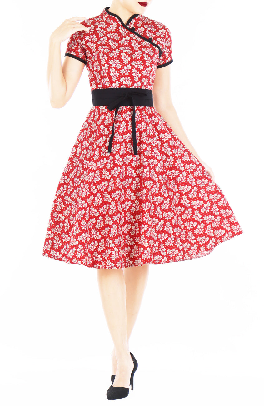 Auspicious Flowers at Dawn Cheongsam