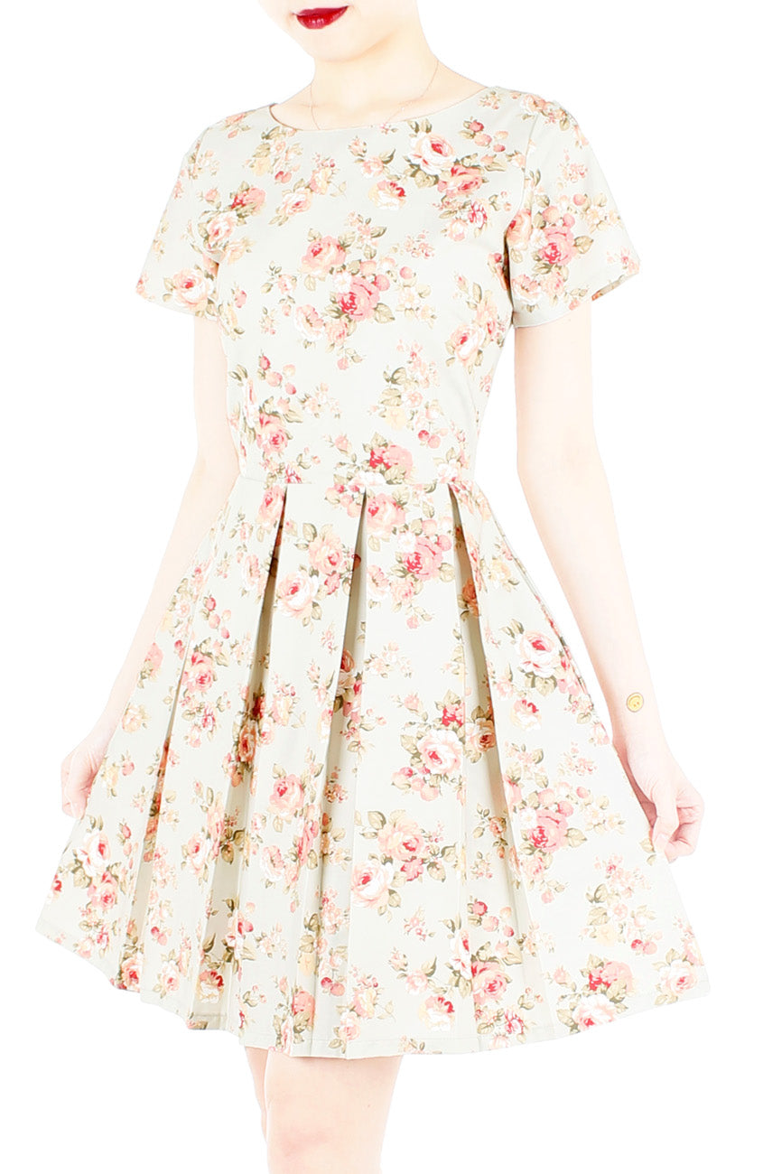 English Rose High-Tea Flare Dress with Short Sleeves – Vintage Green