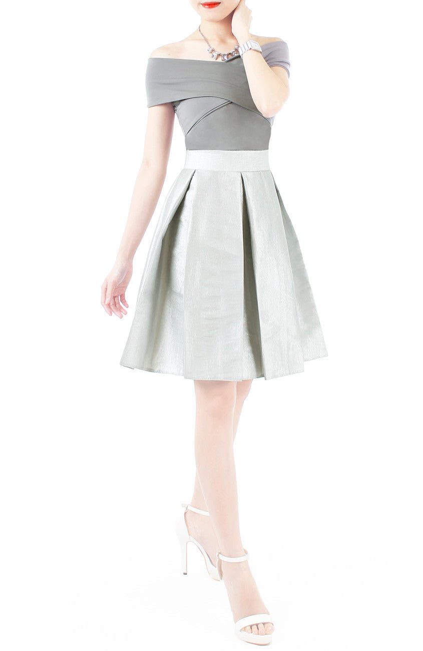 Great Grandeur Satin Skirt - Silver